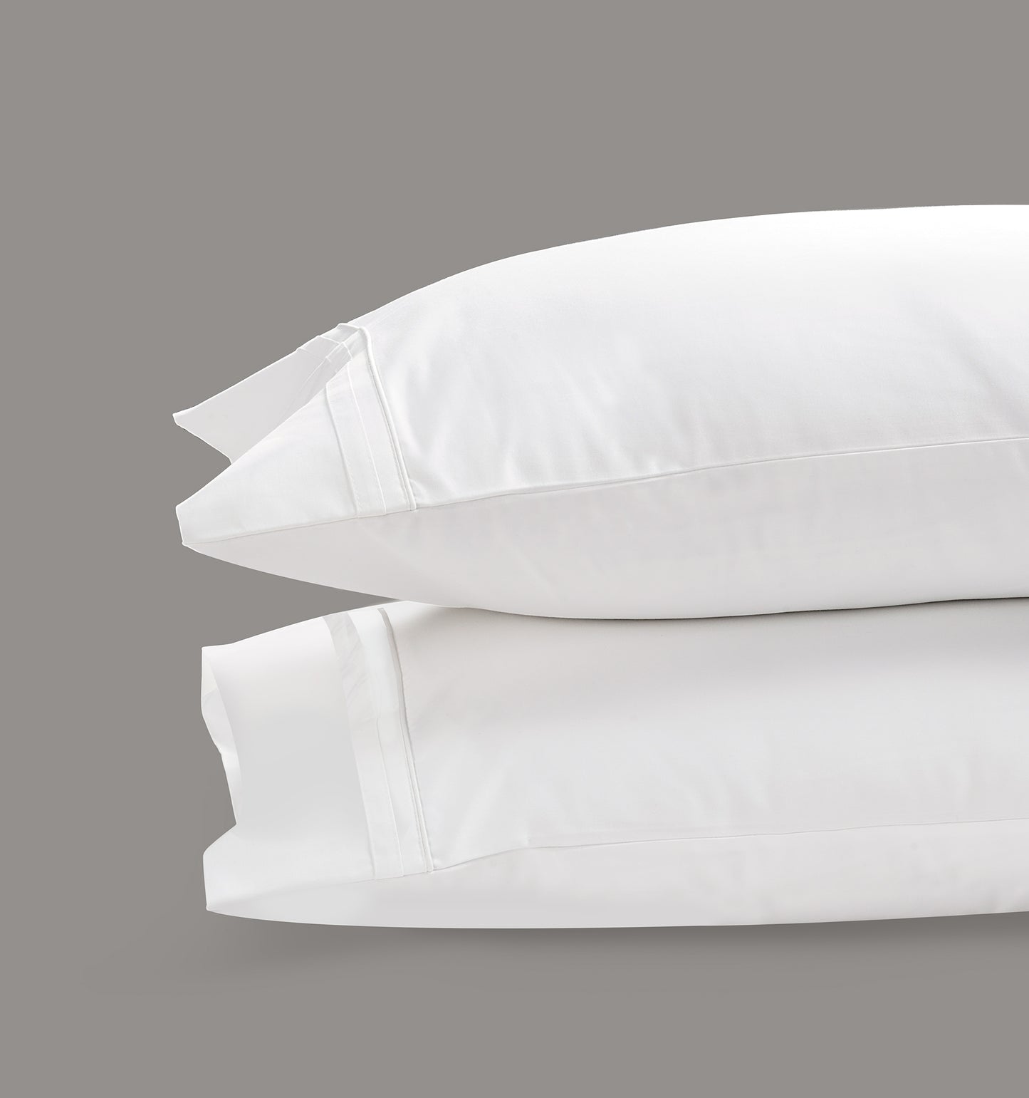 800 Thread Count Pair (2 Pillowcases) of Egyptian Cotton Royalton Lux Buttery Smooth Pillowcases - Brilliant White