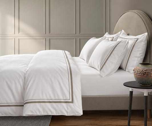 800 Thread Count Egyptian Cotton Royalton LUXE Bedding Set - Mink