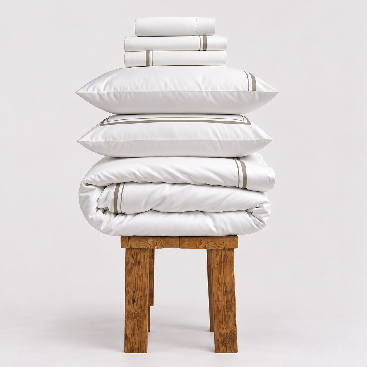 800 Thread Count Egyptian Cotton Royalton LUXE Bedding Set - Mink