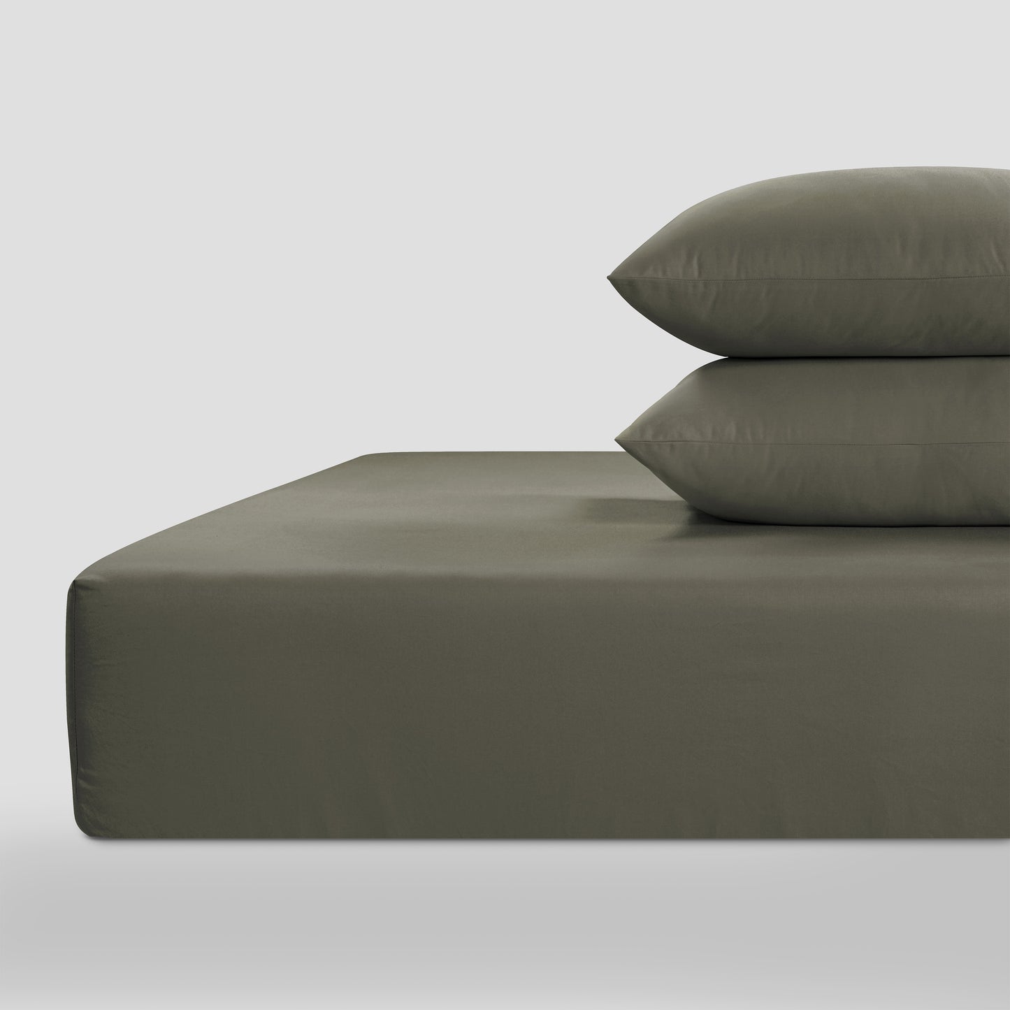 800 Thread Count Egyptian Cotton Grand Splendour Sateen Fitted Sheet - Sage Green